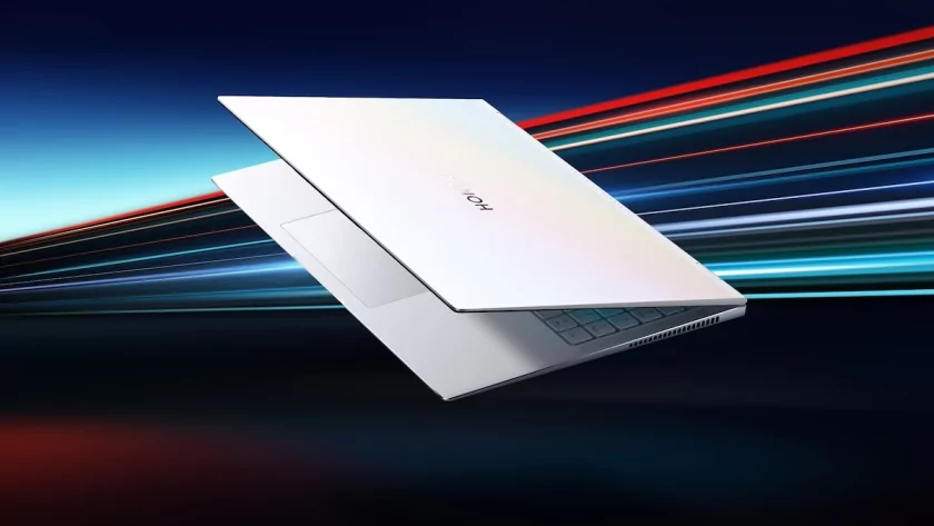 Мощный, очень тихий и автономный: топ-6 фишек HONOR MagicBook Pro 16 HUNTER 2025