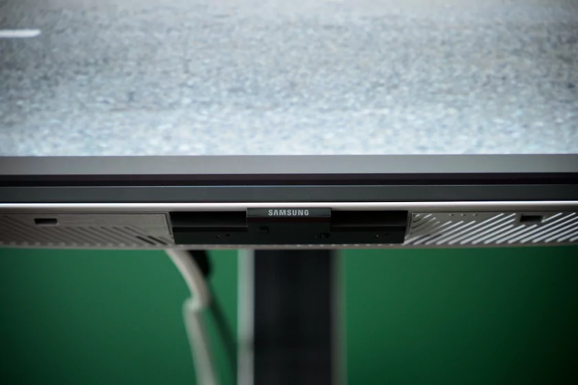 На этом мониторе можно играть без компьютера. Обзор Samsung Odyssey OLED G8 G80SD UHD