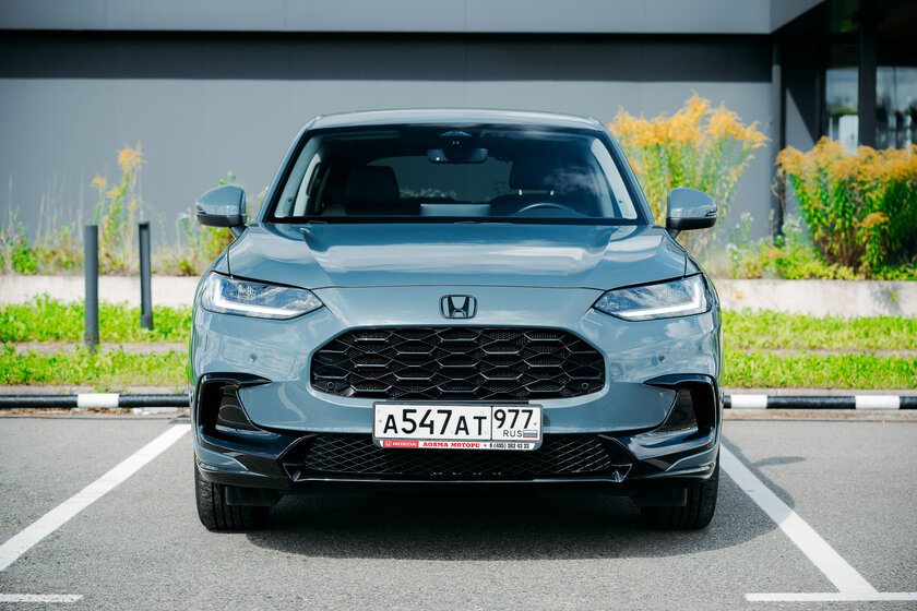 Душа «Цивика» в теле кроссовера: обзор азартной Honda ZR-V — Знакомство. 1