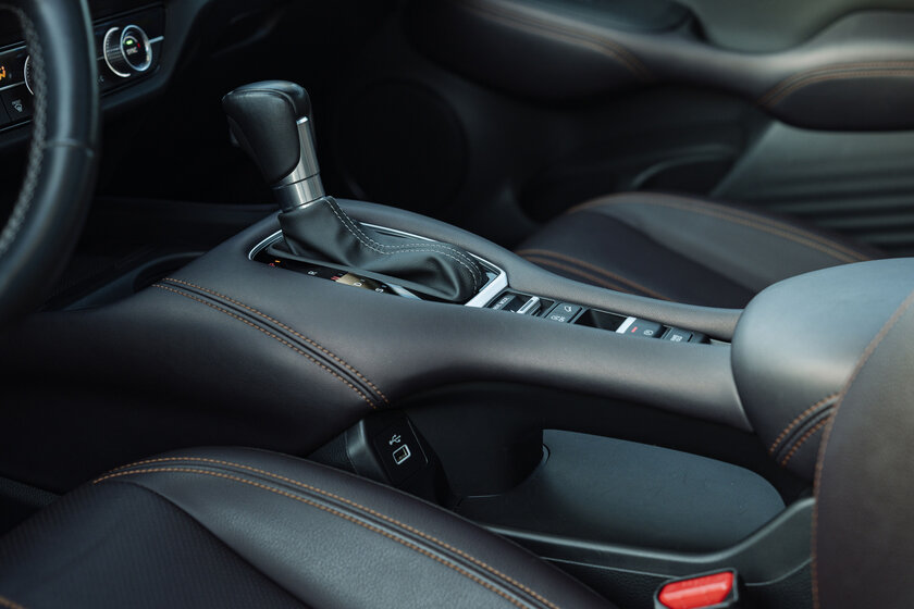Душа «Цивика» в теле кроссовера: обзор азартной Honda ZR-V — Знакомство. 29