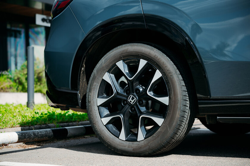 Душа «Цивика» в теле кроссовера: обзор азартной Honda ZR-V — В путь. 9