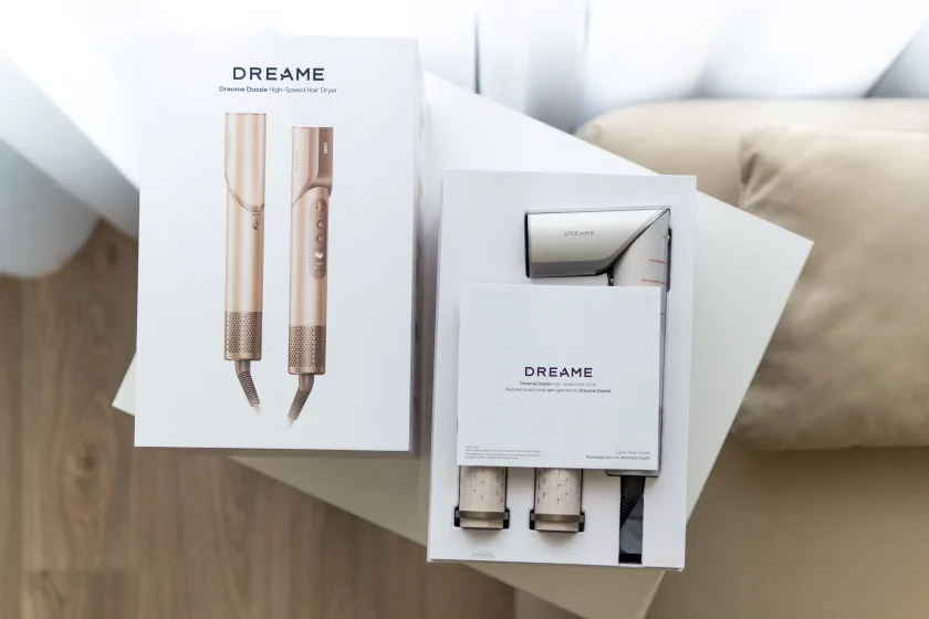 В одном положении фен, в другом — стайлер. Обзор Dreame Dazzle — Комплект поставки. 3
