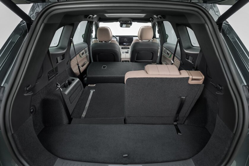 В России стартовали предзаказы на семейный кроссовер TENET T8: особенности и цены