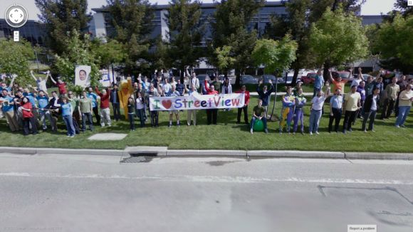 Пасхальные яйца Google — найди их все!
