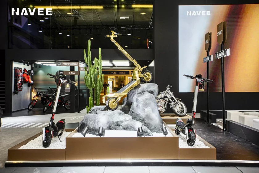 NAVEE представила премиальные электросамокаты XT5: их привезут в Россию