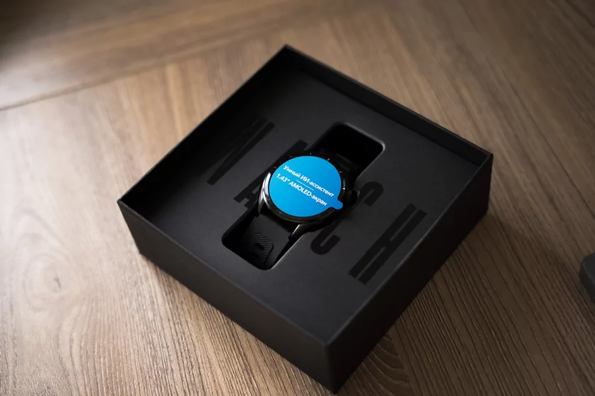 ИИ прямо на запястье! Обзор TECNO Watch Pro 3 — фитнес-трекер в корпусе умных часов — Комплектация. 1