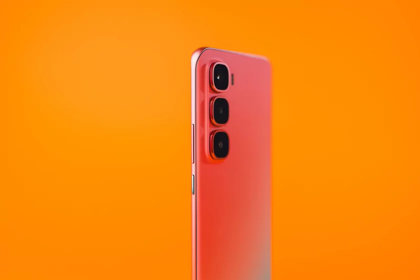 Возможно ли сделать тонкий смартфон и не пойти на компромиссы? Обзор Infinix HOT 60 Pro+