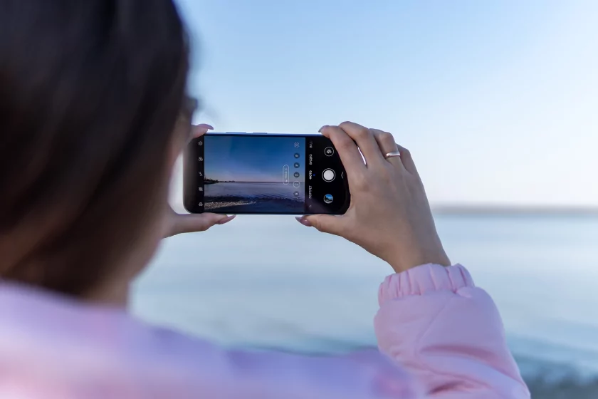 Топовые камеры и необычный стиль: обзор HUAWEI Nova 14 и 14 Pro