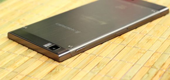 Обзор Lenovo K900