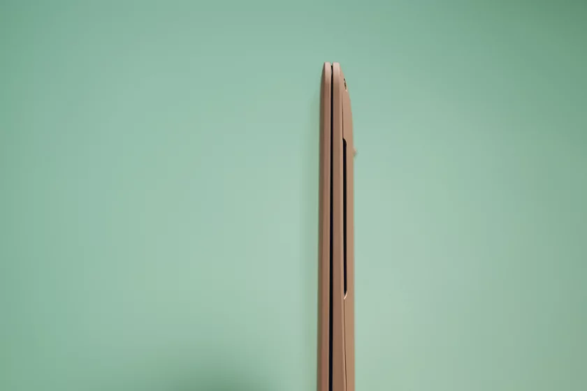 Искусство в металле: обзор ноутбука, который весит всего 1 кг — HONOR MagicBook Art 14 — Дизайн. 2