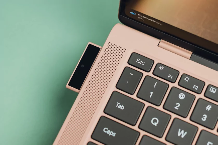 Искусство в металле: обзор ноутбука, который весит всего 1 кг — HONOR MagicBook Art 14 — Дизайн. 3