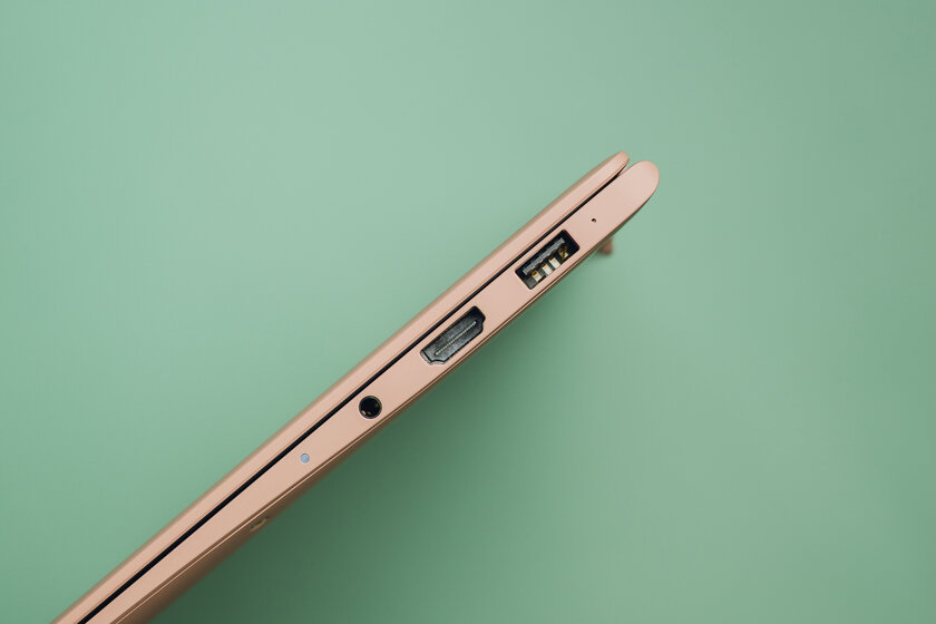 Искусство в металле: обзор ноутбука, который весит всего 1 кг — HONOR MagicBook Art 14 — Интерфейсы, периферия и звук. 1