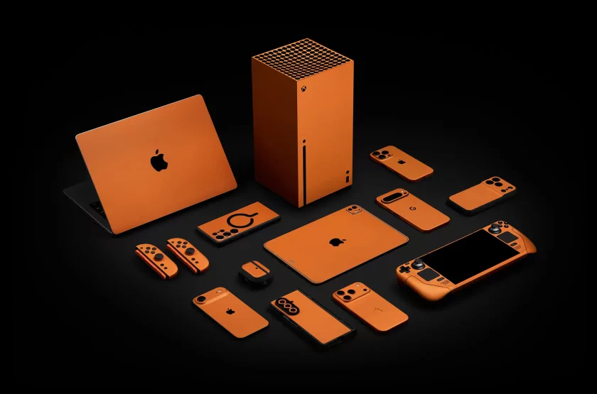 Норм? Оранжевый из iPhone 17 Pro захватывает рынок — пока силами производителя наклеек-плёнок и чехлов Dbrand