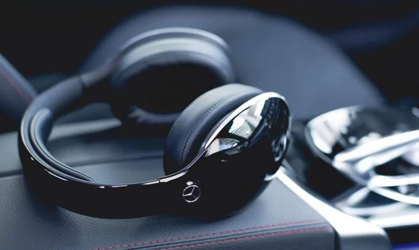 Cпустя пять лет Mercedes-Benz намерена выпустить новые наушники — Wireless Headphone 2