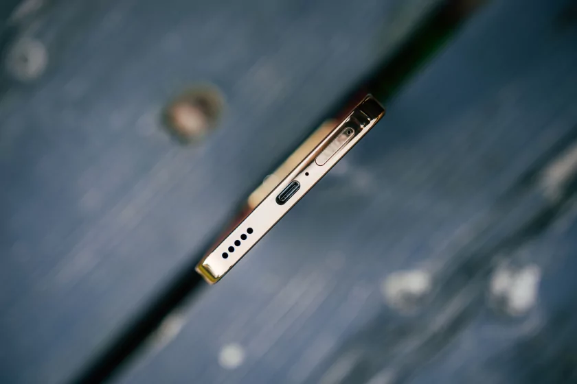 Прочнейший корпус, три дня автономной работы и сервисы Google: обзор HONOR X9d — Автономность и зарядка. 1