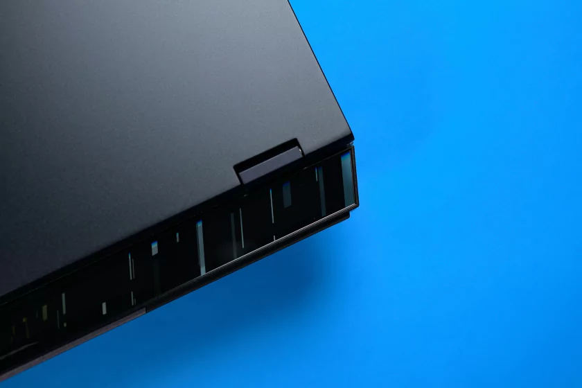 Обзор игрового ноутбука Acer Predator Helios 18 AI: Core Ultra 9, RTX 5080 и 128 ГБ ОЗУ — Дизайн, порты и ввод. 2