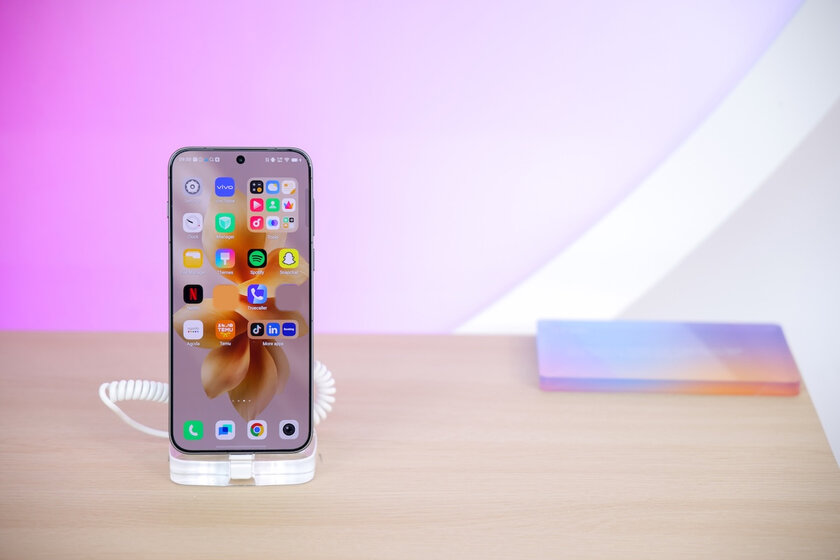 vivo представила глобальную версию OriginOS 6: со свежим интерфейсом, умными виджетами и островком