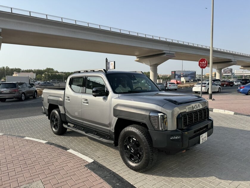 KIA Tasman— Странный снаружи, добрый внутри?