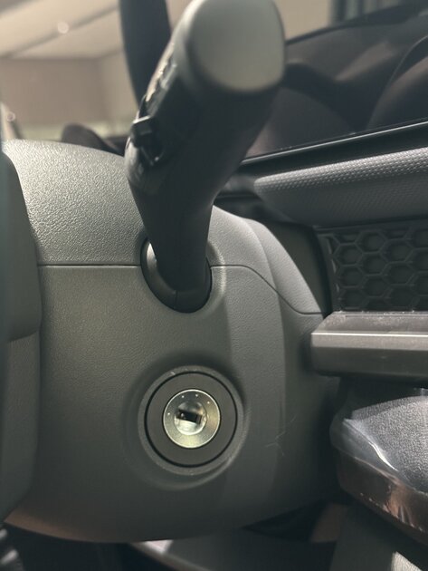 KIA Tasman— Странный снаружи, добрый внутри?