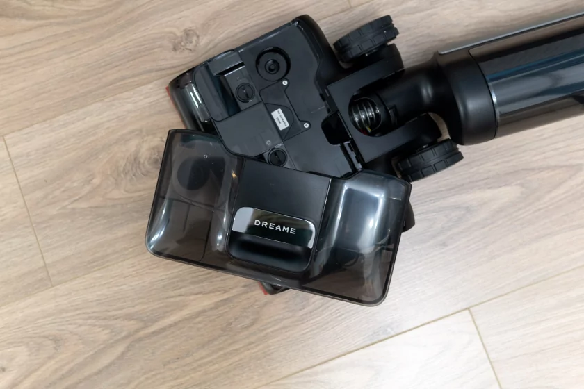 Втягивает мусор, моет полы и сам себя обслуживает: обзор вертикального пылесоса Dreame H15S — Дизайн корпуса. 8