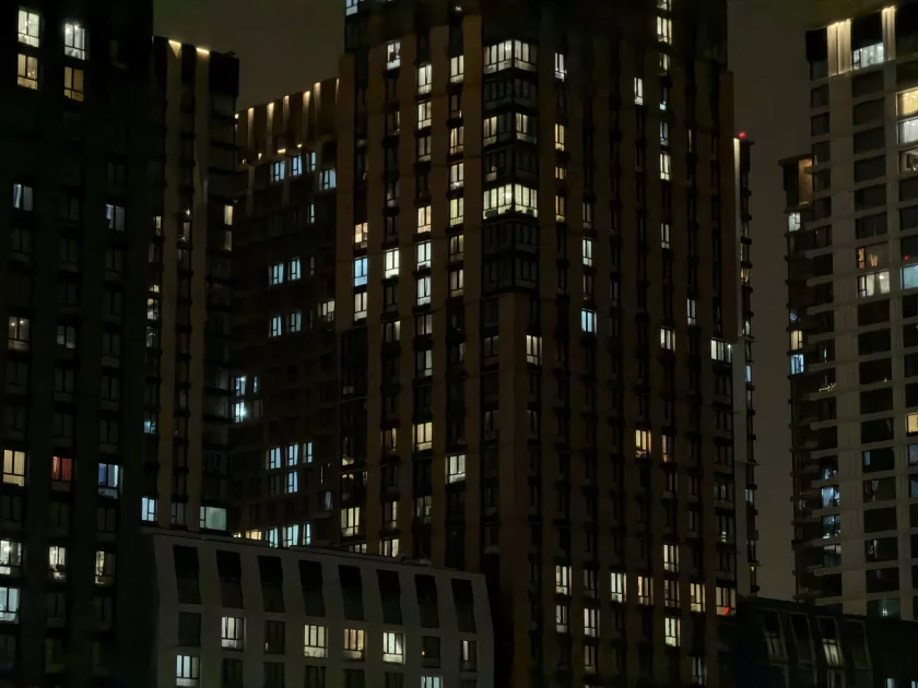 Когда смартфон зашел не в ту дверь. Обзор Apple iPhone 17 Pro