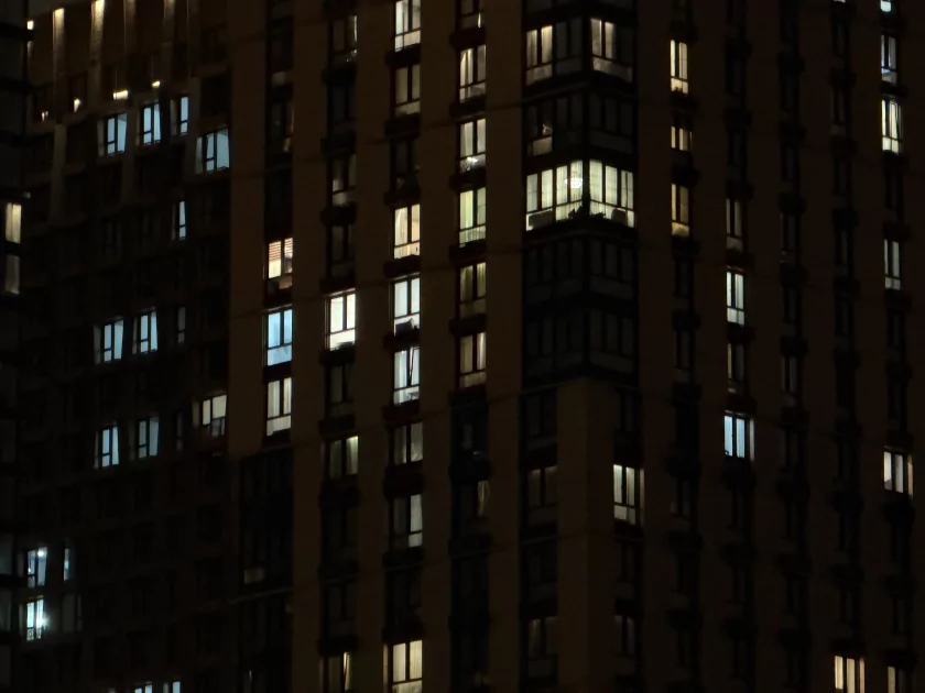 Когда смартфон зашел не в ту дверь. Обзор Apple iPhone 17 Pro