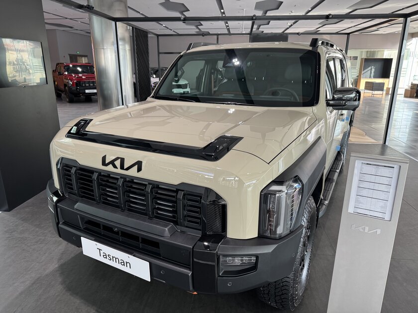 KIA Tasman— Странный снаружи, добрый внутри?