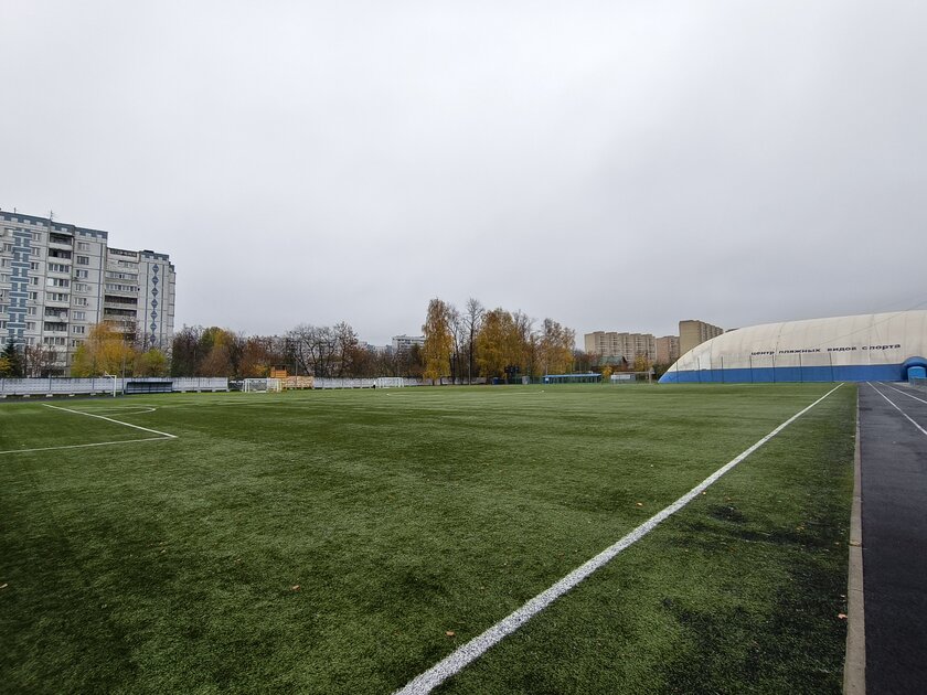 Компактный смартфон с очень удобной диагональю дисплея: обзор vivo X200 FE — Качество снимков. 41