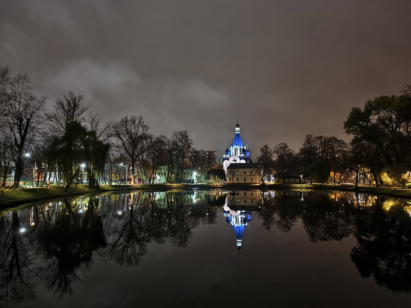 Компактный смартфон с очень удобной диагональю дисплея: обзор vivo X200 FE — Качество снимков. 9