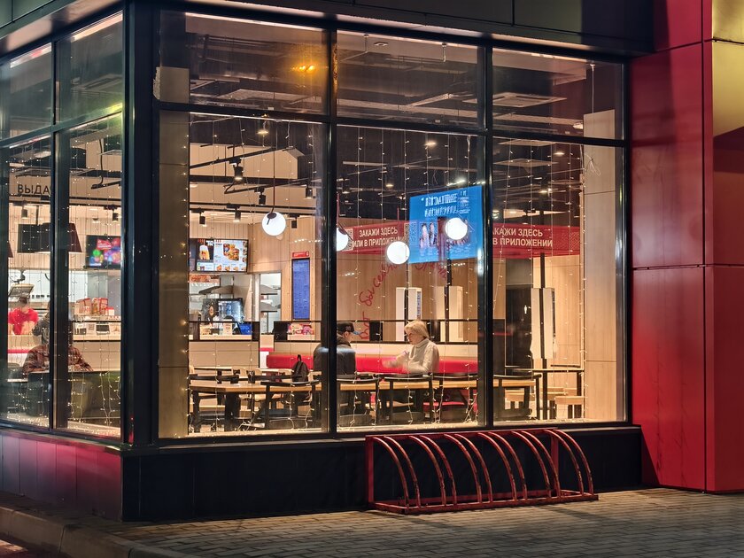 Компактный смартфон с очень удобной диагональю дисплея: обзор vivo X200 FE — Качество снимков. 32