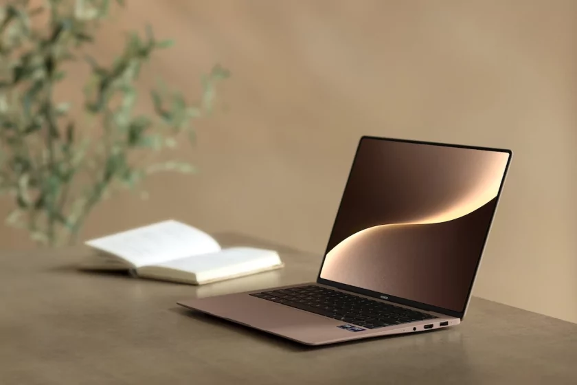 В России стартовали продажи ультратонкого HONOR MagicBook Art 14 2025: с 3К-дисплеем и Core Ultra 7