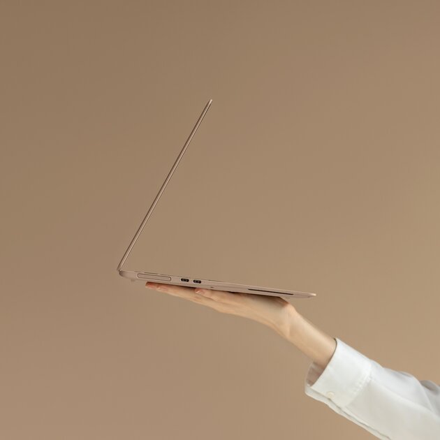 В России стартовали продажи ультратонкого HONOR MagicBook Art 14 2025: с 3К-дисплеем и Core Ultra 7