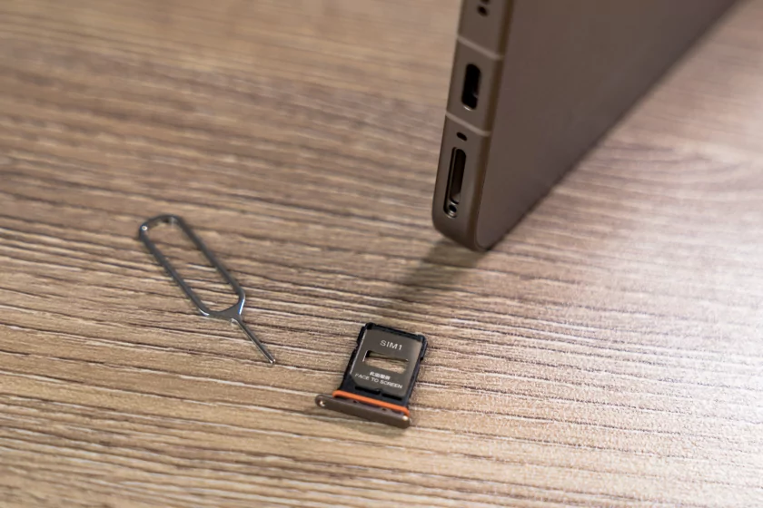 Обзор Xiaomi 15T Pro: интереснее дорогих флагманов с ненужными функциями — Дизайн. 6