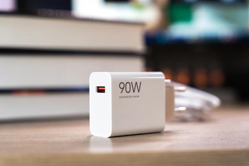 Обзор Xiaomi 15T Pro: интереснее дорогих флагманов с ненужными функциями — Автономность. 2