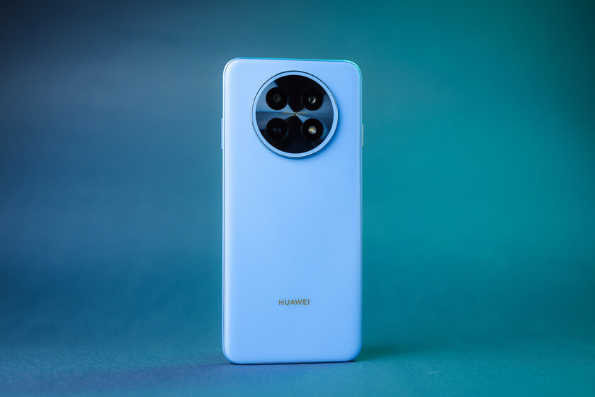 Обзор HUAWEI nova 14i: ёмкая батарея, приятный корпус и достойная камера
