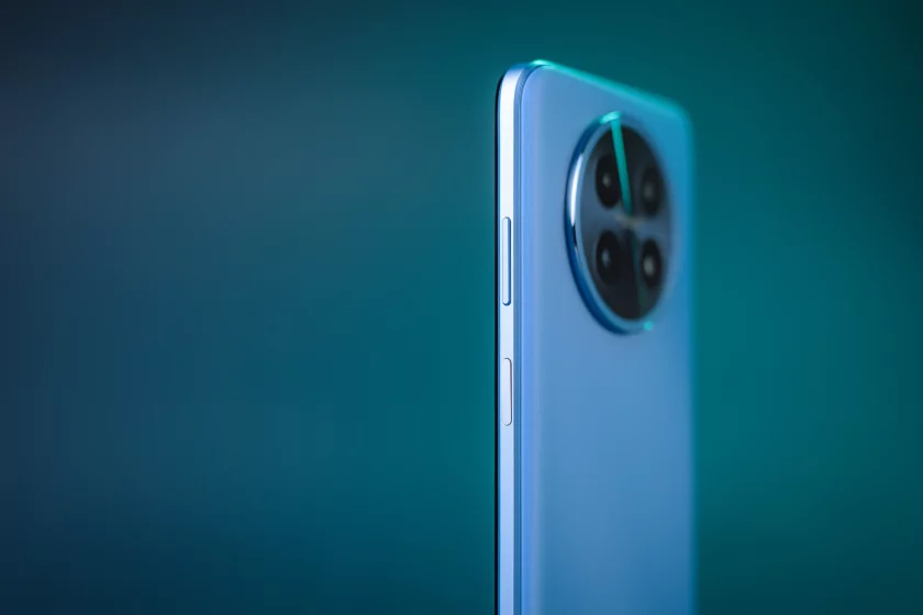 Обзор HUAWEI nova 14i: ёмкая батарея, приятный корпус и достойная камера