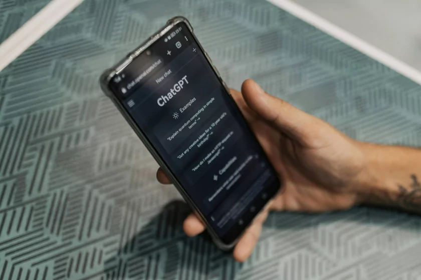 OpenAI запускает групповые чаты в ChatGPT — сервис становится социальным