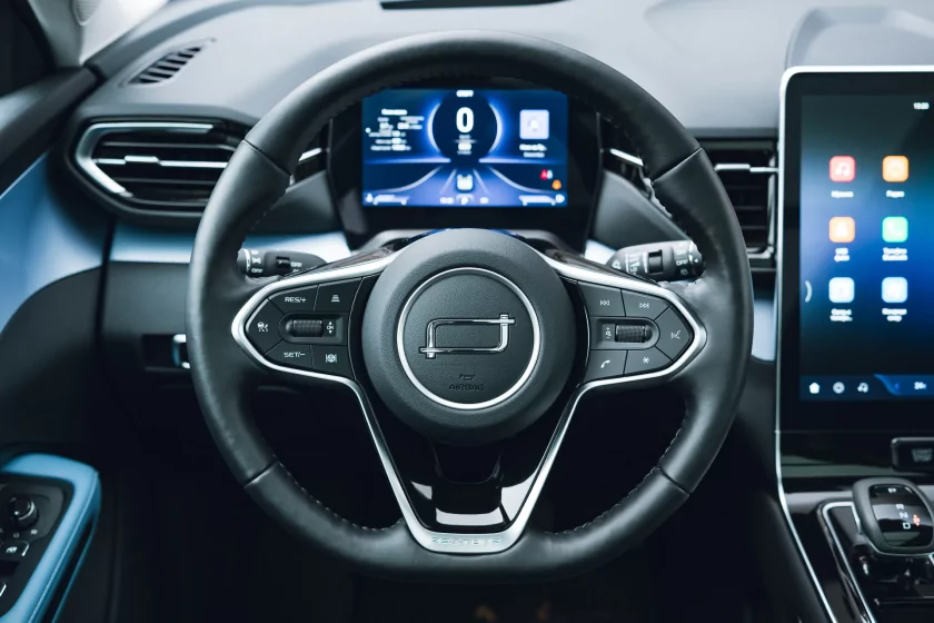 Тестирую автомобиль в базовой комплектации, а не с «полным фаршем». Обзор Bestune T90 — Знакомство. 38