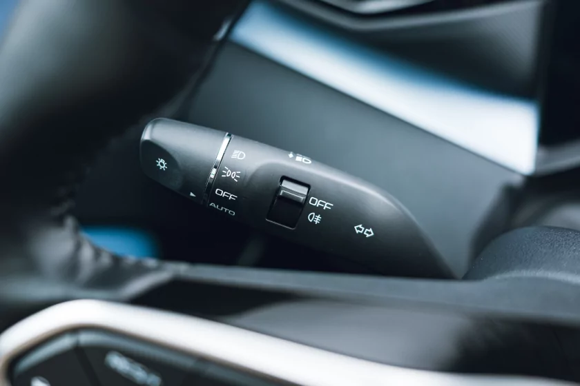 Тестирую автомобиль в базовой комплектации, а не с «полным фаршем». Обзор Bestune T90 — Знакомство. 41