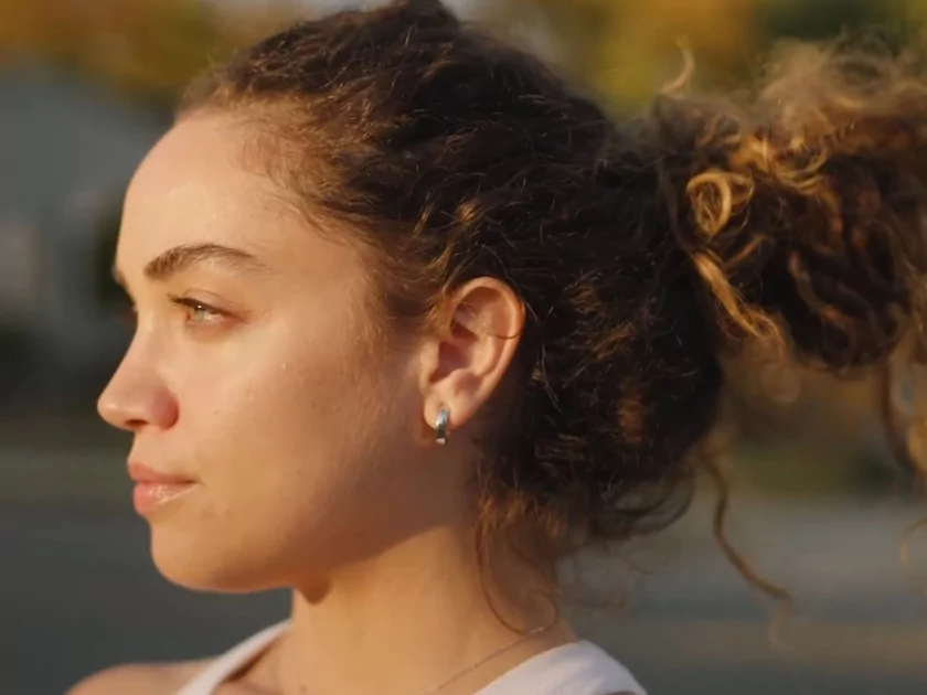 Выглядят как простые серьги, но следят за здоровьем: представлены Lumia 2