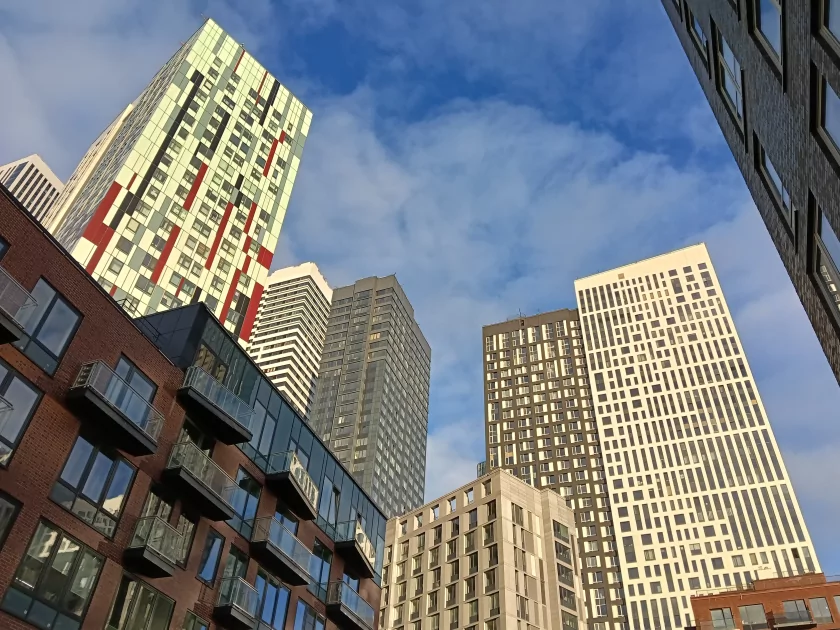 Обзор OPPO A6 Pro с большой автономностью и правильным балансом характеристик