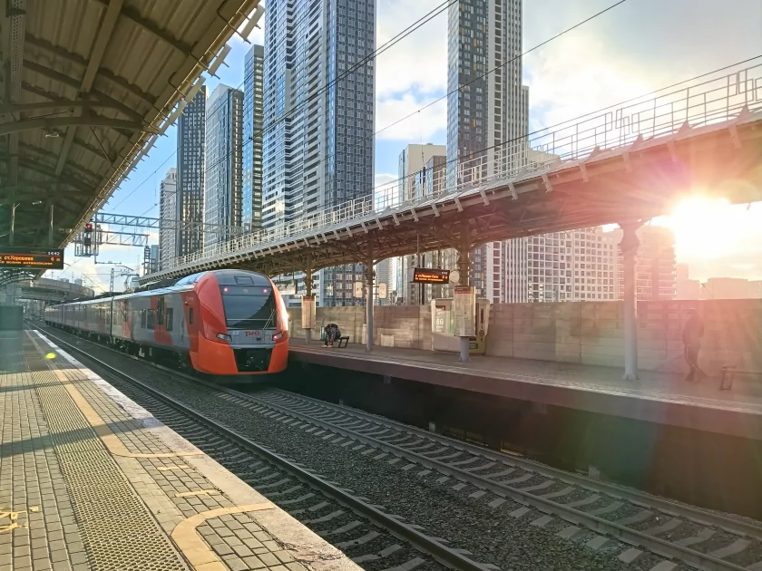 Обзор OPPO A6 Pro с большой автономностью и правильным балансом характеристик