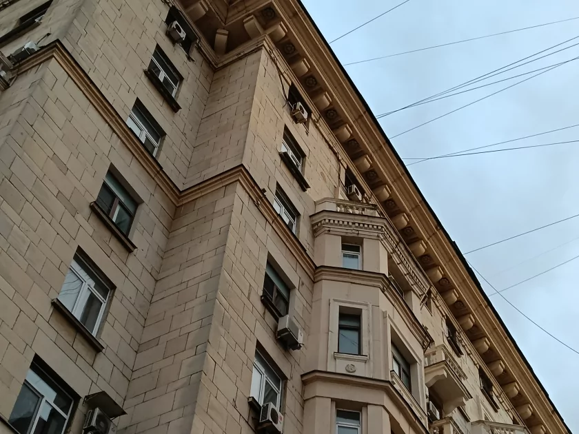 Обзор OPPO A6 Pro с большой автономностью и правильным балансом характеристик