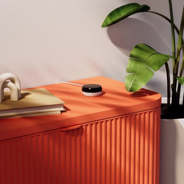 Эмби-лампа, карниз и терморегулятор: Яндекс представил новые устройства умного дома