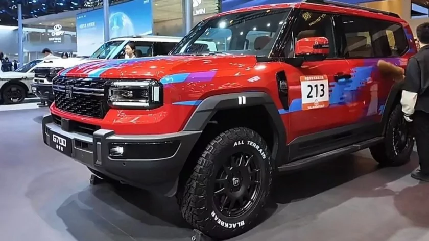 И в пустыню, и в воду: представлен первый внедорожник Jetour — G700