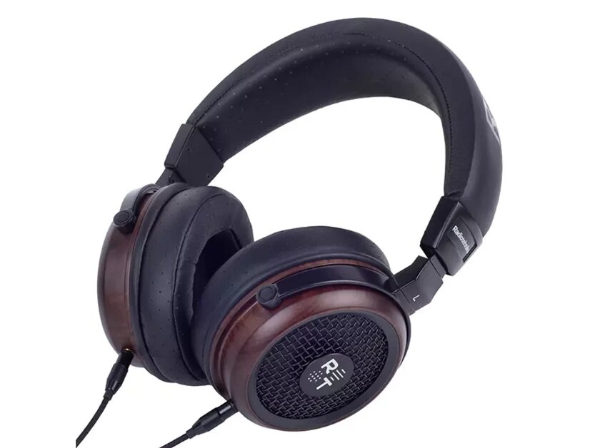 Российская компания Radiotehnika представила Feylon: полноразмерные наушники открытого типа