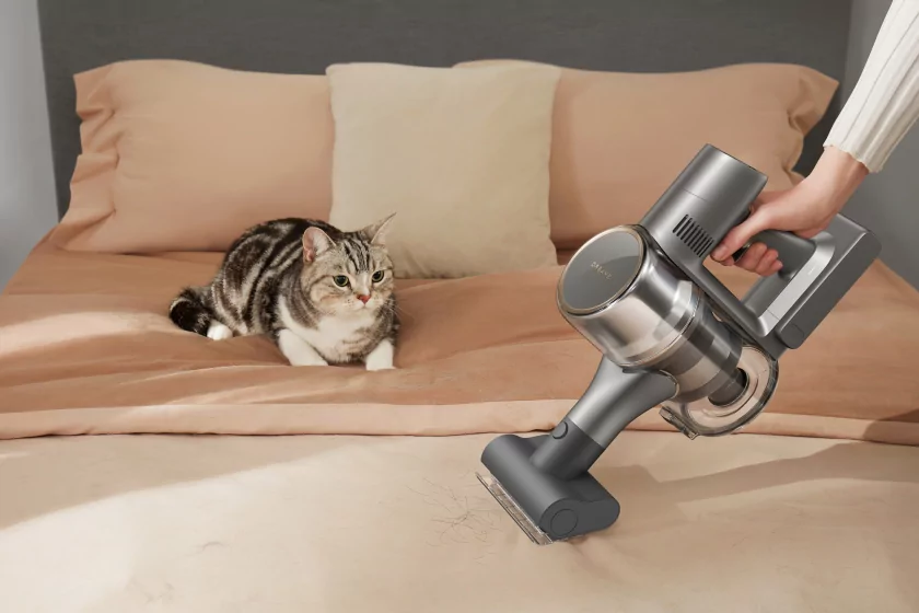 Представлен Dreame R20 Essential — мощный и лёгкий пылесос с подсветкой пыли