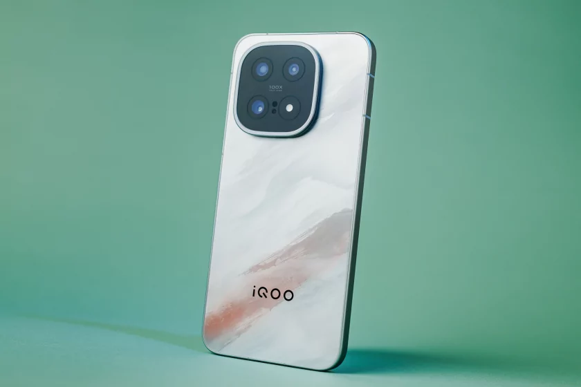 Обзор iQOO 15: доказывает, что хороший флагманский смартфон не должен быть излишне дорогим