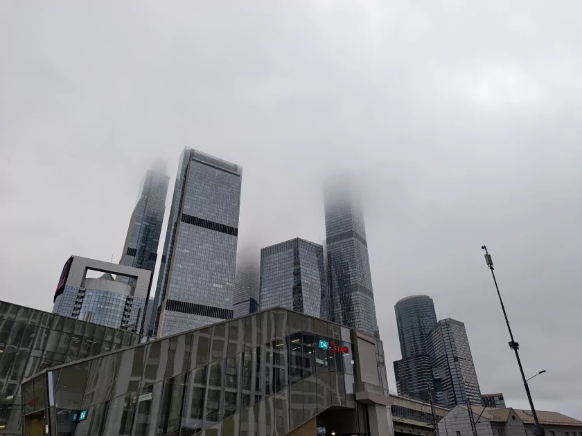 Обзор iQOO 15: доказывает, что хороший флагманский смартфон не должен быть излишне дорогим — Камеры. 8