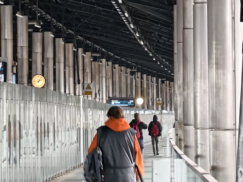 Обзор iQOO 15: доказывает, что хороший флагманский смартфон не должен быть излишне дорогим — Камеры. 16